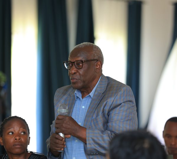 Honouring a true legend. One of the oldest and most respected figures in the industry, Mr. Erisa Kakyomya delivering the vote of thanks after being recognized at the event.