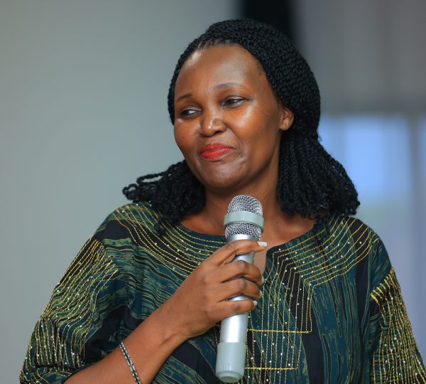 Our Executive Secretary expressing gratitude and presenting a token of appreciation during the recent Members' Retreat